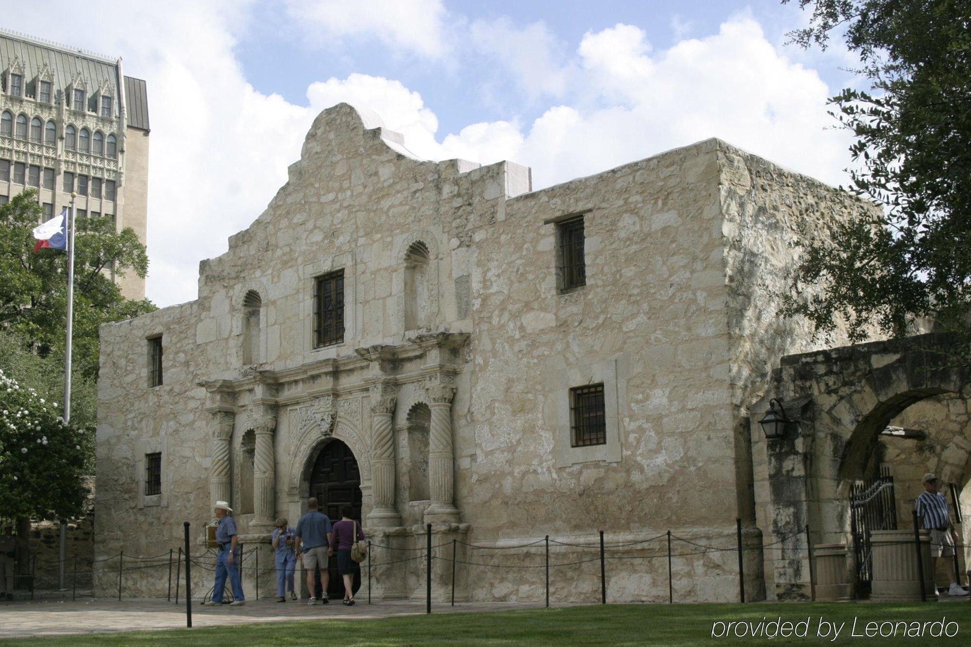Holiday Inn San Antonio-Downtown/Market Square, An Ihg Hotel Екстериор снимка