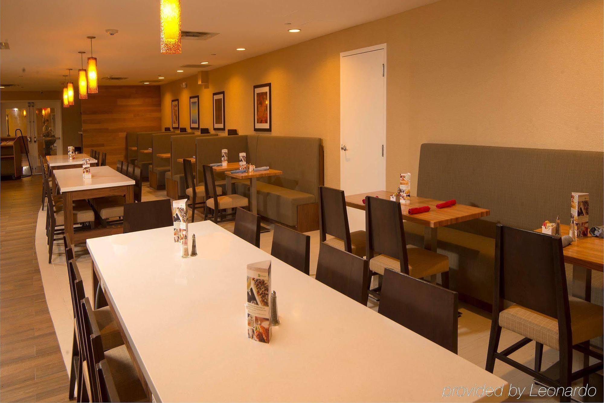 Holiday Inn San Antonio-Downtown/Market Square, An Ihg Hotel Екстериор снимка